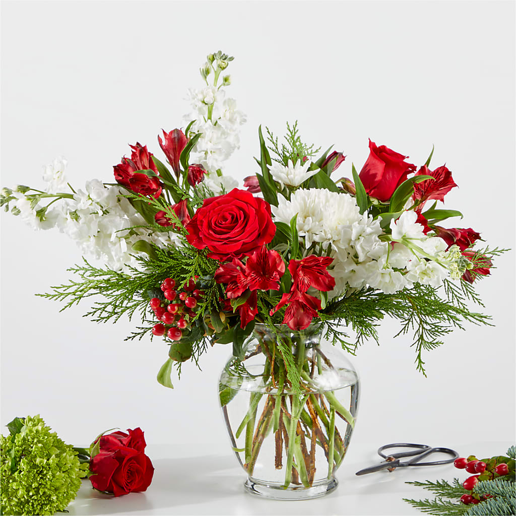 Merry Moment Bouquet – A Florist Original – True Blooms, Winters CA