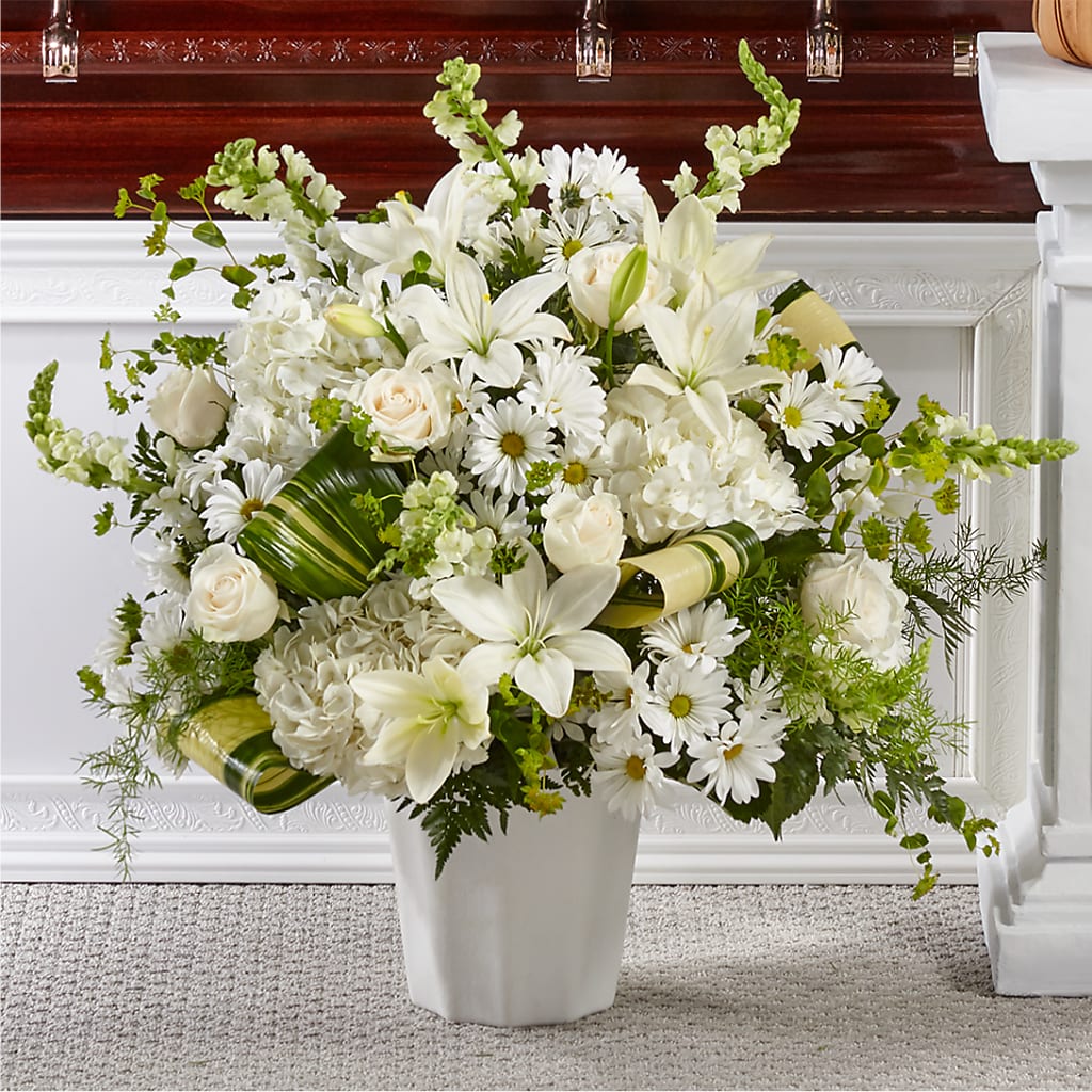 Thoughts of Tranquility Floor Basket – True Blooms, Winters CA