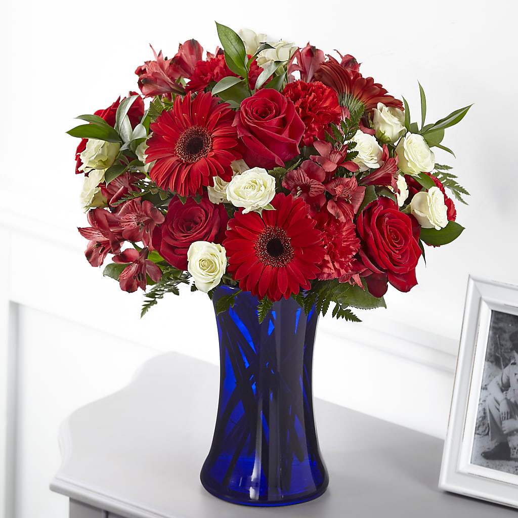 Hearts Embrace Bouquet – True Blooms, Winters CA