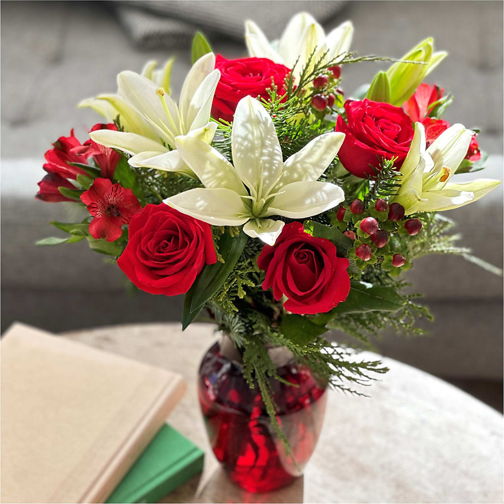 Evergreen Delight Bouquet – True Blooms, Winters CA