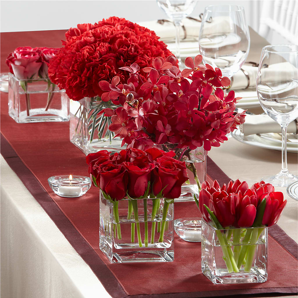 Modern Grace Centerpiece – True Blooms, Winters CA