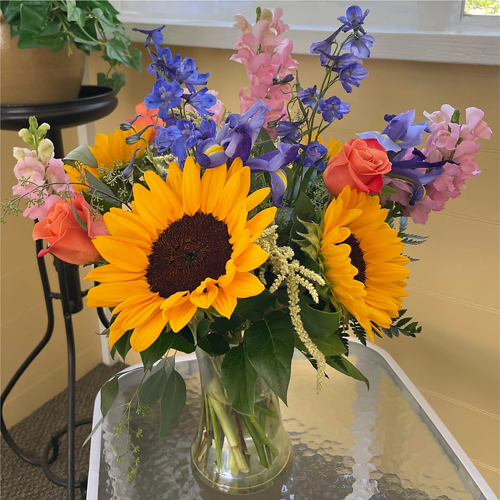 Rays of Life Bouquet –  True Blooms, Winters CA
