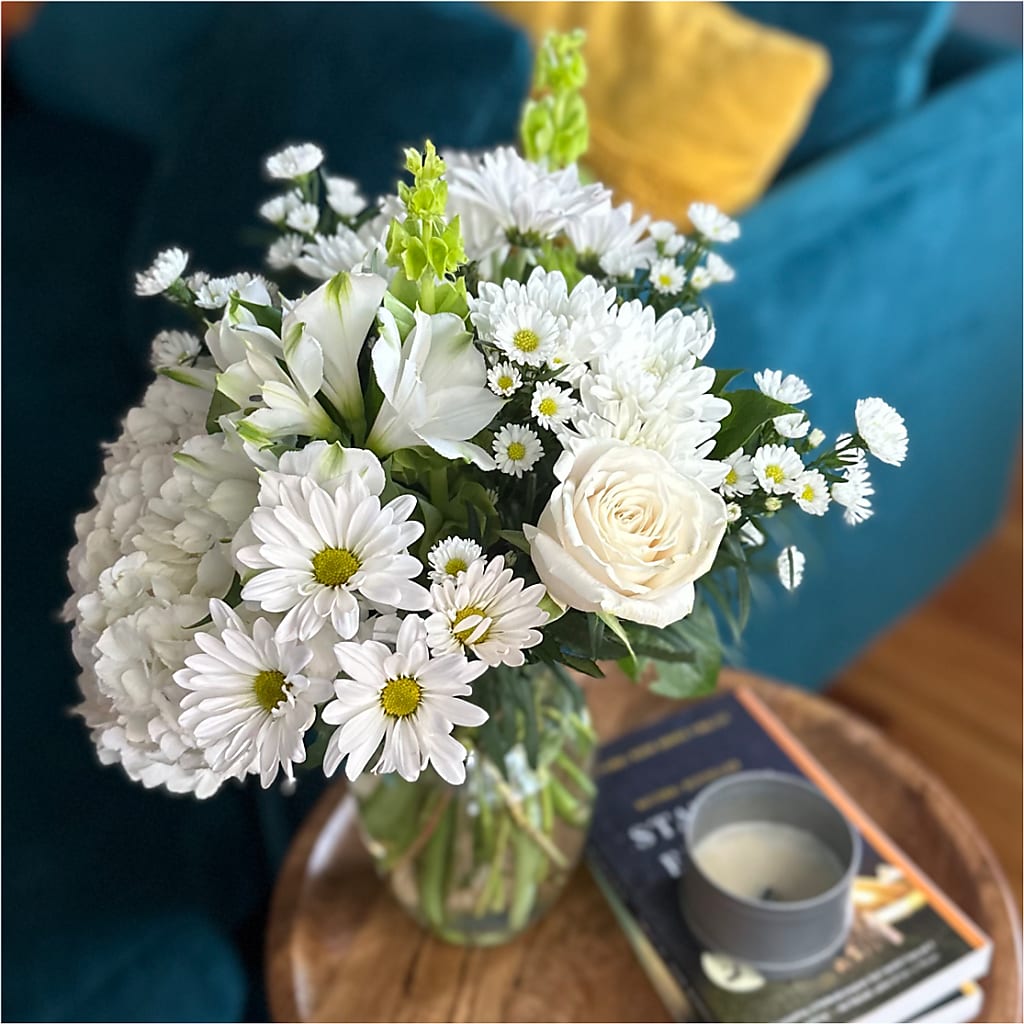 Classic Ivory – A Florist Original –  True Blooms, Winters CA