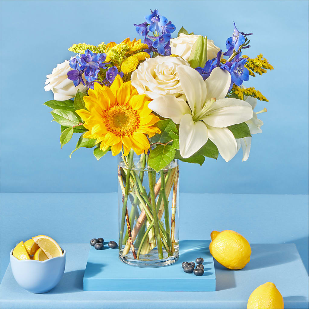 Stargazing Bouquet –  True Blooms, Winters CA