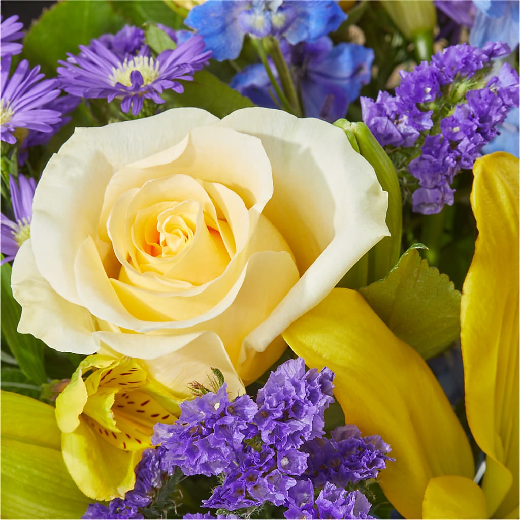 Limoncello Bouquet –  True Blooms, Winters CA