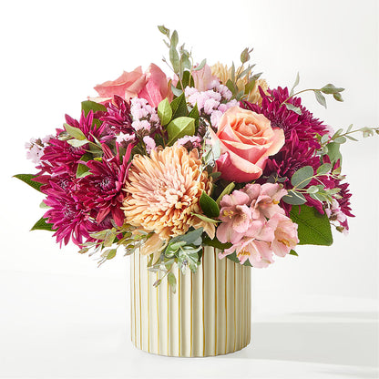 Berry Cobbler Bouquet with Ivory Vase –  True Blooms, Winters CA