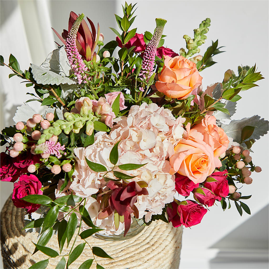 Glitz & Glam Bouquet –  True Blooms, Winters CA