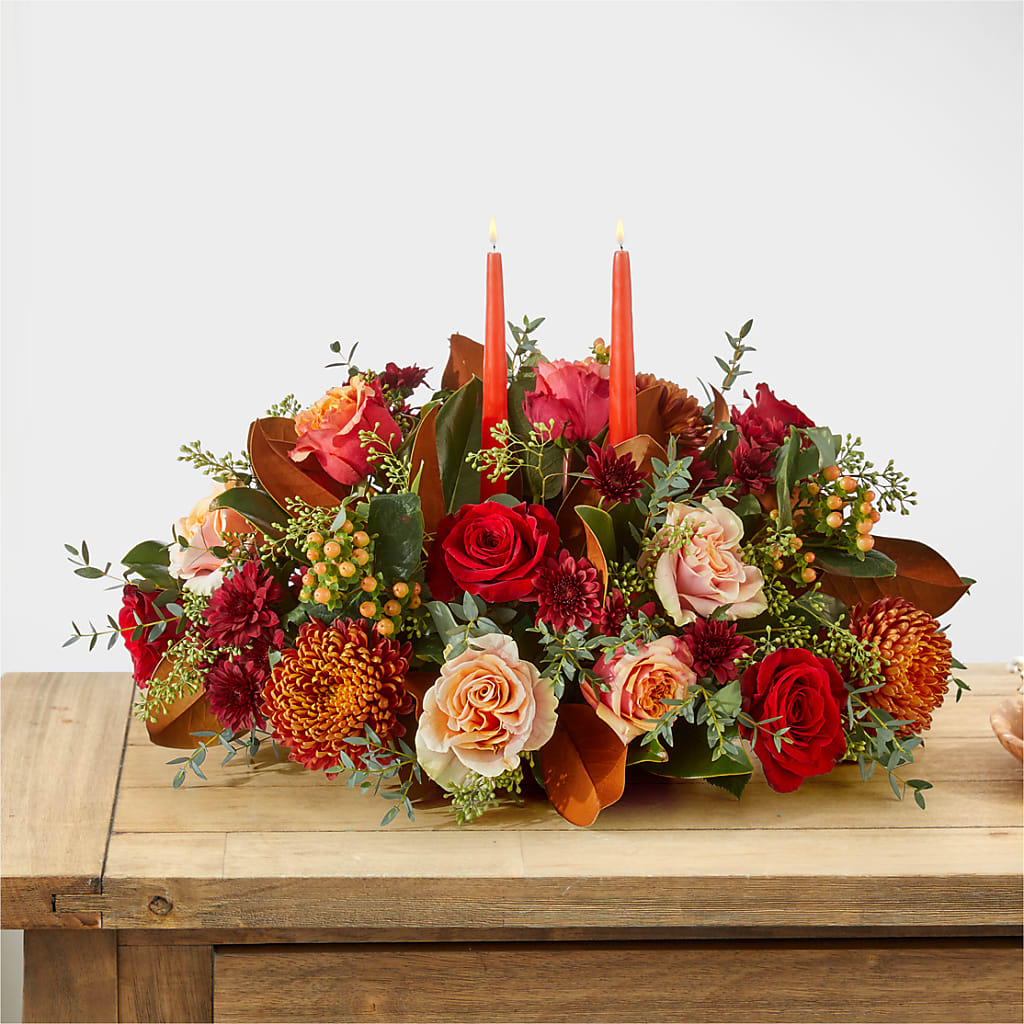 Gather Near Centerpiece –  True Blooms, Winters CA