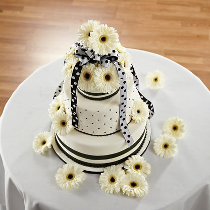 Simple Sophistication Cake Décor –  True Blooms, Winters CA